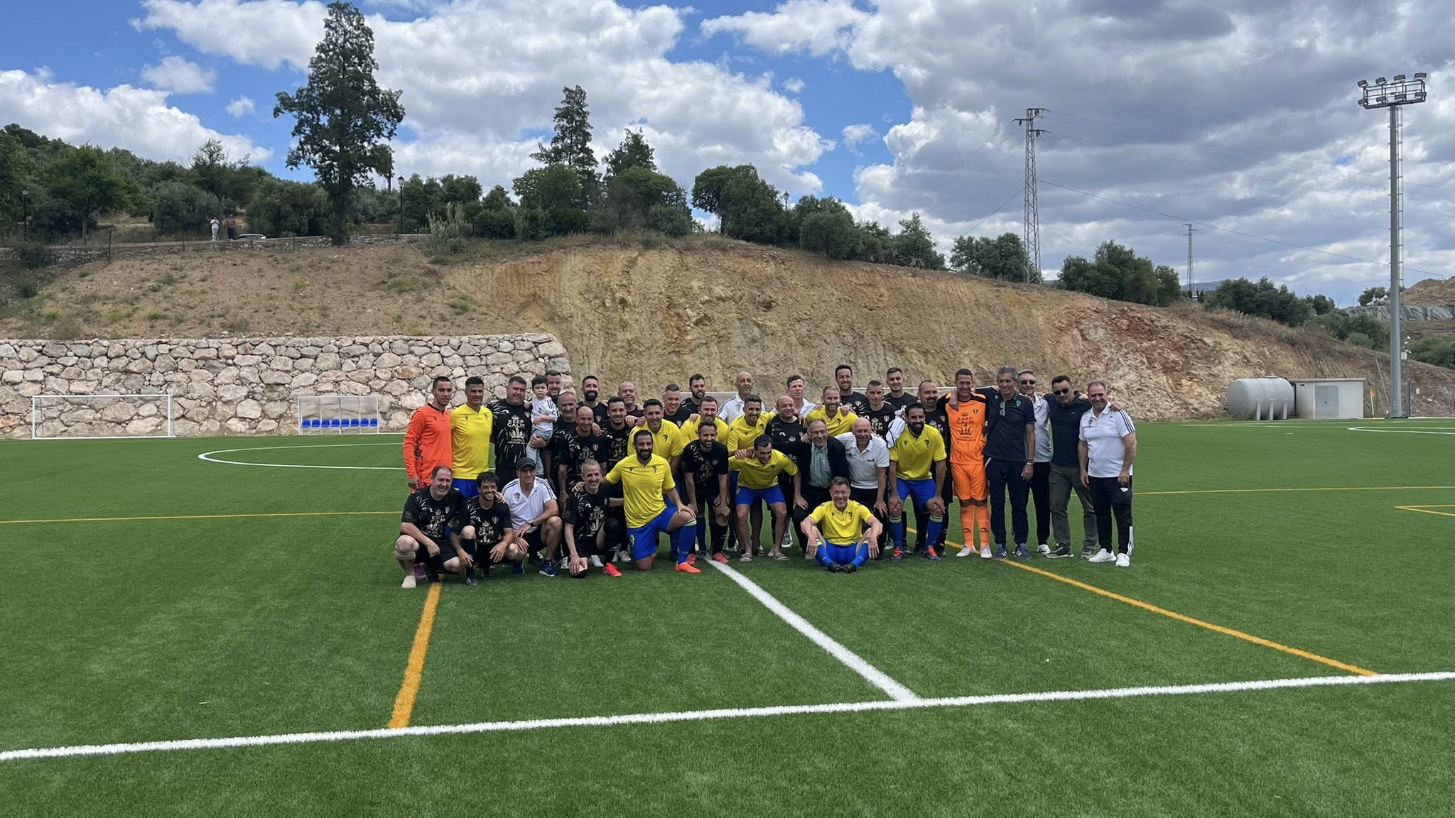  Estreno de nuestro equipo de veteranos de fútbol